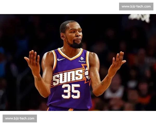 杜兰特:乌度卡的尊重,是战术板上的答案 杜兰特:乌度卡的尊重,是战术板上的答案